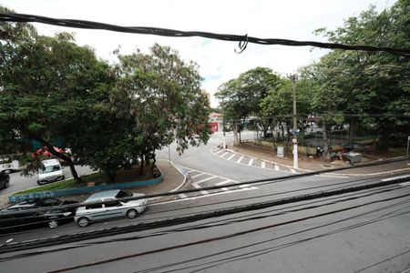 Casa para alugar com 100m², 2 quartos e sem vagaVaranda