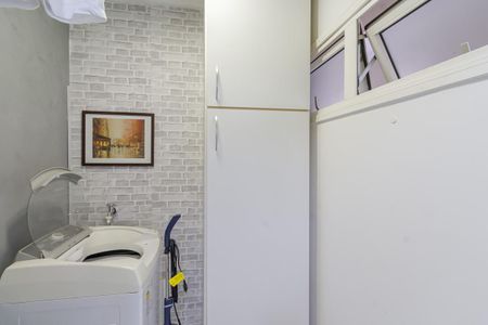 Apartamento para alugar com 60m², 2 quartos e 1 vagaÁrea de Serviço