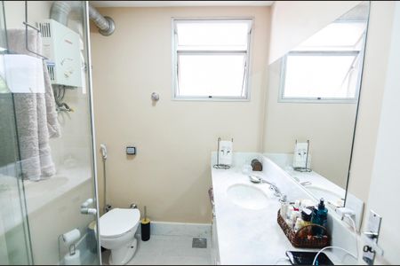 Apartamento à venda com 236m², 3 quartos e 1 vagaBanheiro 1