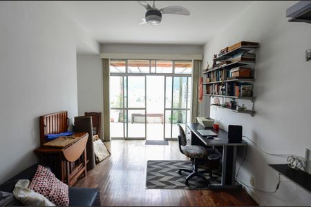 Apartamento à venda com 236m², 3 quartos e 1 vagaTerraço