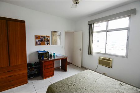 Apartamento à venda com 236m², 3 quartos e 1 vagaQuarto 2
