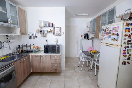 Apartamento à venda com 236m², 3 quartos e 1 vagaCozinha