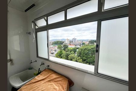 Apartamento à venda com 81m², 3 quartos e 2 vagas Apartamento à venda com 81m², 3 quartos e 2 vagasÁrea de Serviço