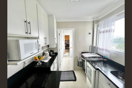 Apartamento à venda com 81m², 3 quartos e 2 vagas Apartamento à venda com 81m², 3 quartos e 2 vagasCozinha