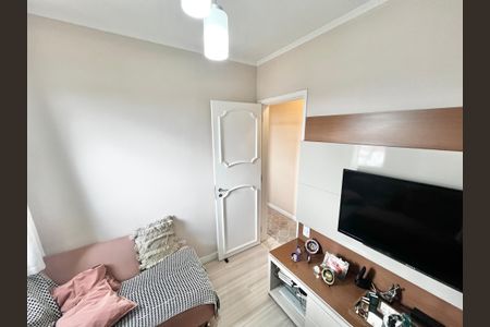 Apartamento à venda com 81m², 3 quartos e 2 vagas Apartamento à venda com 81m², 3 quartos e 2 vagasQuarto 3 / Sala de TV