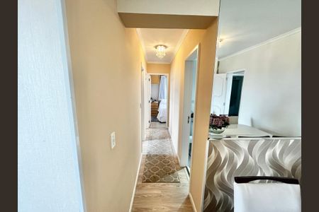 Apartamento à venda com 81m², 3 quartos e 2 vagas Apartamento à venda com 81m², 3 quartos e 2 vagasCorredor