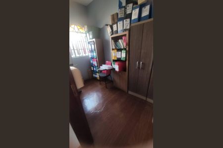 Casa para alugar com 5 quartos, 312m² em Santa Monica, Belo Horizonte