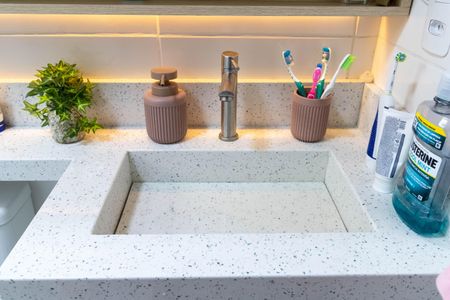 Apartamento para alugar com 45m², 2 quartos e 1 vaga Apartamento para alugar com 45m², 2 quartos e 1 vagaBanheiro