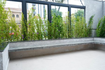 Apartamento para alugar com 33m², 1 quarto e sem vaga Apartamento para alugar com 33m², 1 quarto e sem vagaÁrea comum - Salão de festas