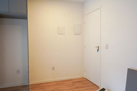Apartamento para alugar com 33m², 1 quarto e sem vaga Apartamento para alugar com 33m², 1 quarto e sem vagaEntrada
