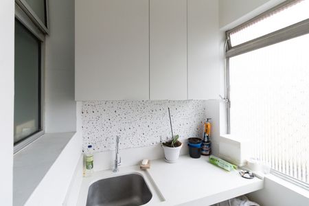 Apartamento à venda com 50m², 2 quartos e 1 vaga Apartamento à venda com 50m², 2 quartos e 1 vagaLavanderia