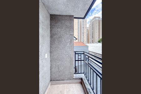 Apartamento para alugar com 43m², 2 quartos e sem vagaVaranda