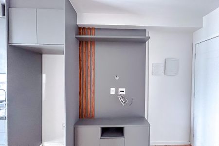 Sala de apartamento para alugar com 2 quartos, 43m² em Parque São Jorge, São Paulo