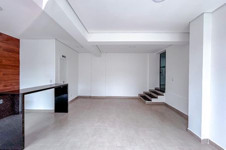 Apartamento para alugar com 43m², 2 quartos e sem vagaÁrea comum - Salão de festas