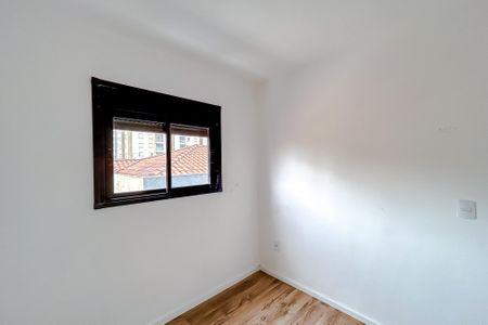 Quarto 1 de apartamento para alugar com 2 quartos, 43m² em Parque São Jorge, São Paulo