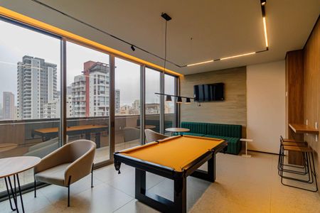 Studio à venda com 18m², 1 quarto e sem vaga Studio à venda com 18m², 1 quarto e sem vagaÁrea comum - Sala de jogos