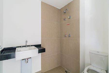 Banheiro de kitnet/studio à venda com 1 quarto, 18m² em Jardim das Acacias, São Paulo