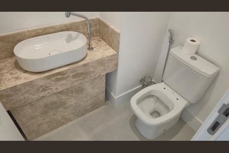 Apartamento para alugar com 100m², 3 quartos e 2 vagasLavabo