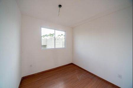 Quarto 2 de apartamento para alugar com 2 quartos, 48m² em Jardim Krahe, Viamão