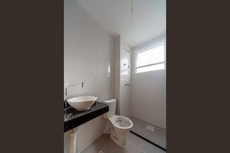 Banheiro de apartamento para alugar com 2 quartos, 48m² em Jardim Krahe, Viamão