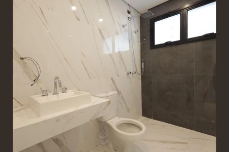Casa para alugar com 145m², 3 quartos e 2 vagasBanheiro