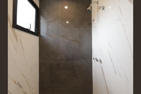 Casa para alugar com 145m², 3 quartos e 2 vagasBanheiro da Suíte