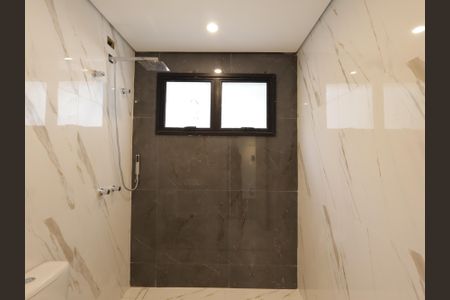 Casa para alugar com 145m², 3 quartos e 2 vagasBanheiro