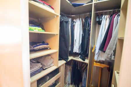 Apartamento para alugar com 158m², 3 quartos e 2 vagasCloset da suíte 2