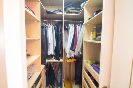 Apartamento para alugar com 158m², 3 quartos e 2 vagasCloset da suíte 2