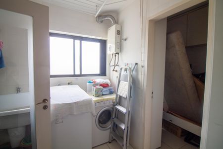 Apartamento para alugar com 158m², 3 quartos e 2 vagasÁrea de Serviço