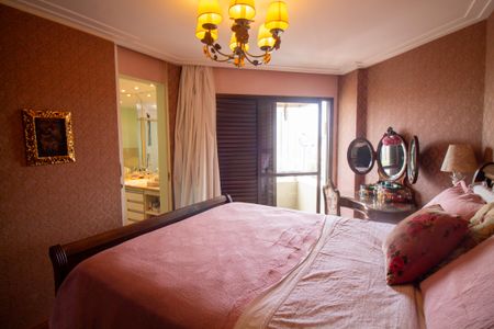 Apartamento para alugar com 158m², 3 quartos e 2 vagasQuarto 3 - Suíte 2