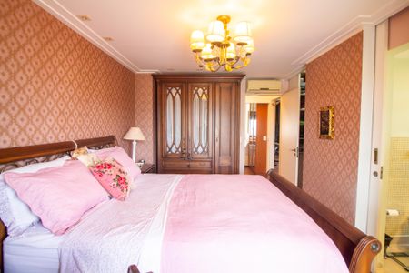 Apartamento para alugar com 158m², 3 quartos e 2 vagasQuarto 3 - Suíte 2