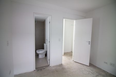 Casa à venda com 100m², 2 quartos e 2 vagas Casa à venda com 100m², 2 quartos e 2 vagasSuíte 2
