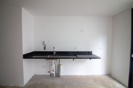 Casa à venda com 100m², 2 quartos e 2 vagas Casa à venda com 100m², 2 quartos e 2 vagasCozinha