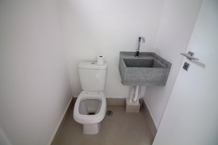 Casa à venda com 100m², 2 quartos e 2 vagas Casa à venda com 100m², 2 quartos e 2 vagasLavabo