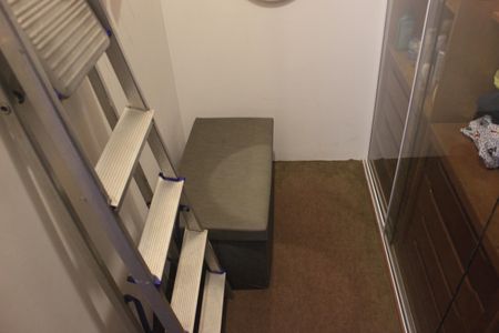Casa à venda com 240m², 4 quartos e 4 vagasCloset do quarto 2