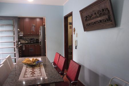 Casa à venda com 240m², 4 quartos e 4 vagasSala de jantar