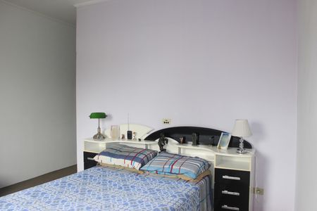 Casa à venda com 240m², 4 quartos e 4 vagasSuíte 1