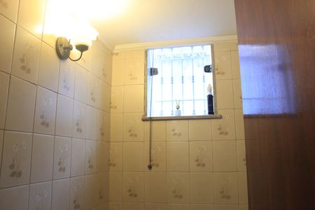 Casa à venda com 240m², 4 quartos e 4 vagasLavabo