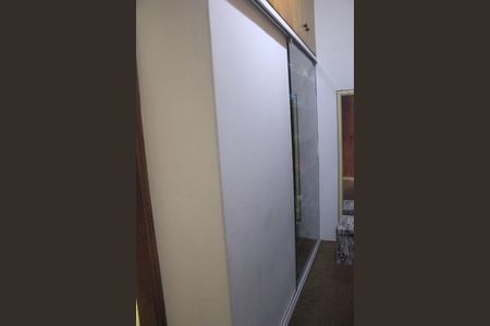 Casa à venda com 240m², 4 quartos e 4 vagasCloset da suíte 1