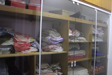 Casa à venda com 240m², 4 quartos e 4 vagasCloset do quarto 1