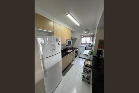 Apartamento à venda com 77m², 3 quartos e 2 vagasCozinha