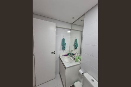 Apartamento à venda com 77m², 3 quartos e 2 vagasBanheiro