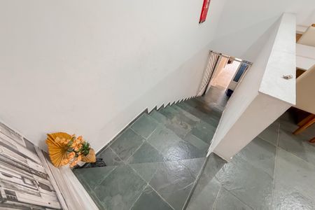 Casa à venda com 180m², 6 quartos e 2 vagasSala - Entrada