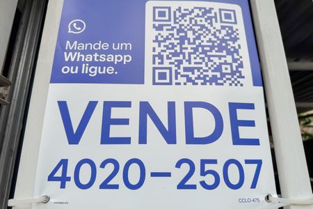 Casa à venda com 180m², 6 quartos e 2 vagasCCLO-475