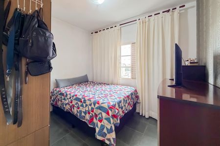 Casa à venda com 180m², 6 quartos e 2 vagasSuíte