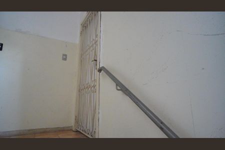 Apartamento para alugar com 62m², 2 quartos e 2 vagasPorta do apartamento 