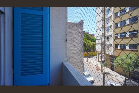 Varanda quarto 1 de apartamento para alugar com 2 quartos, 62m² em Centro Histórico, Porto Alegre