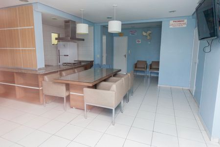 Apartamento para alugar com 55m², 2 quartos e 1 vagaÁrea comum - Salão de festas