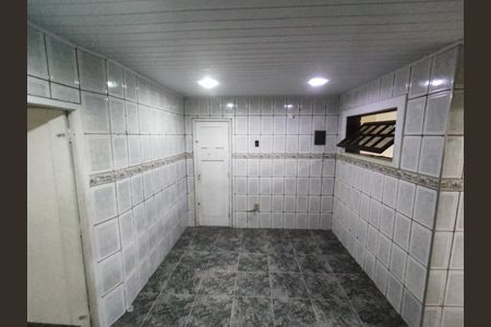 Cozinha de apartamento para alugar com 2 quartos, 110m² em Acari, Rio de Janeiro